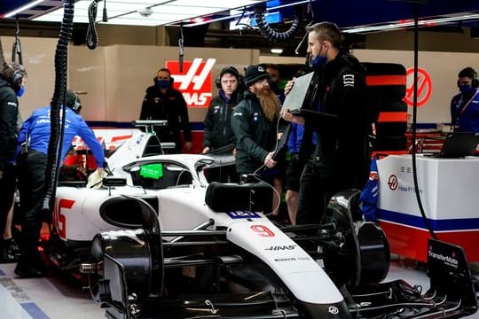 Das Formel-1-Team Haas sucht nach einem neuen Teamkollegen für Mick Schumacher.