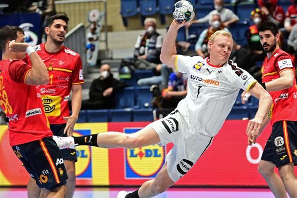 Patrick Wiencek von Rekordmeister THW Kiel beendet seine Karriere in der deutschen Handball-Nationalmannschaft.
