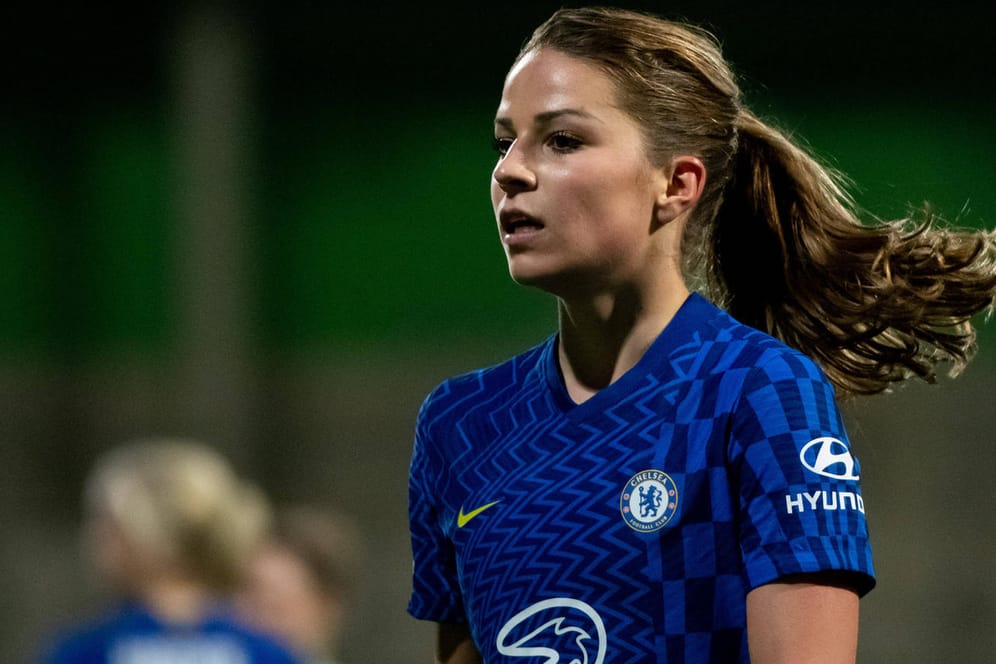 Melanie Leupolz: Die Nationalspielerin vom FC Chelsea erwartet ihr erstes Kind.
