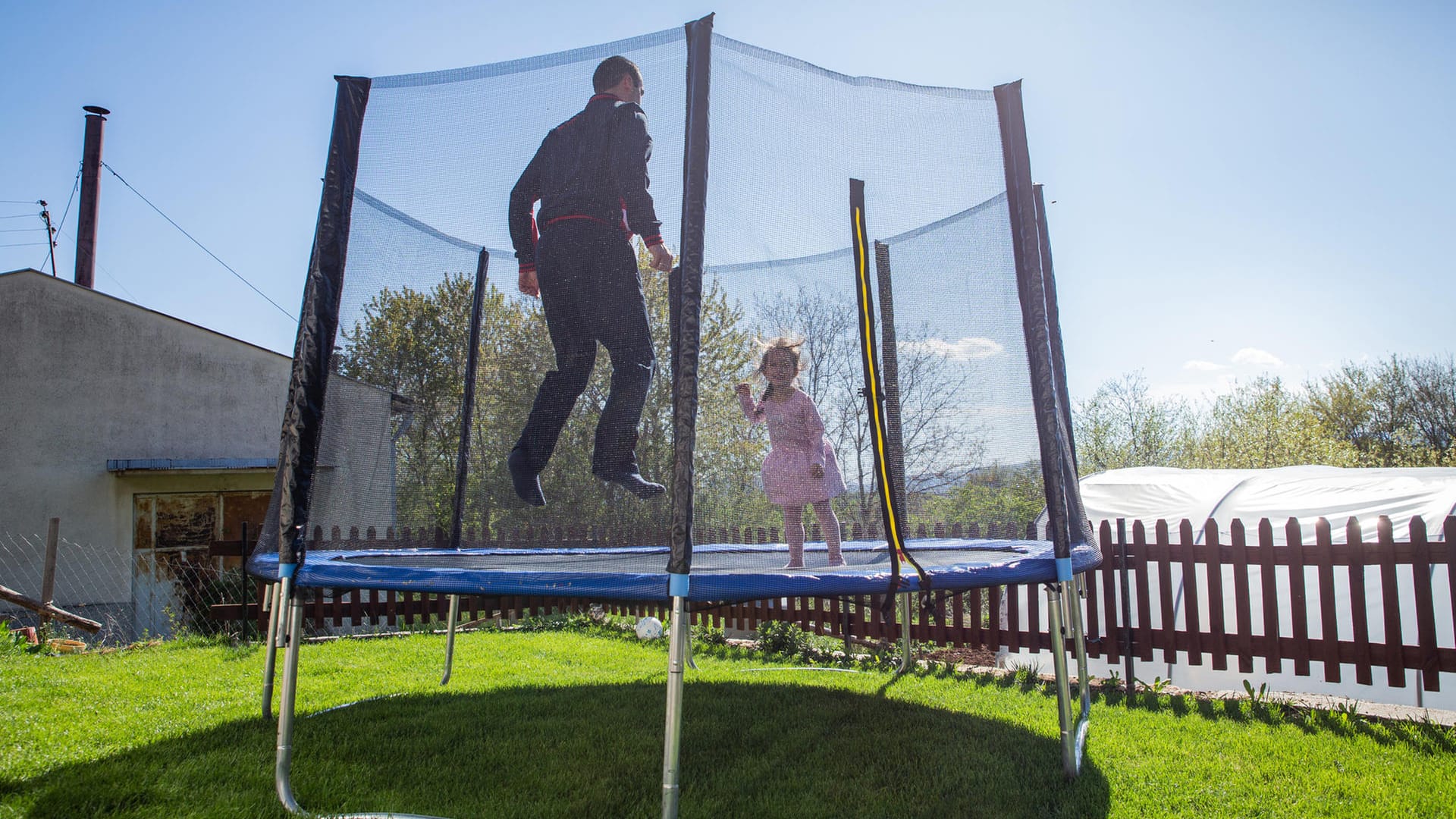 Nur heute: Gartentrampolin von Kesser zum Rekord-Tiefpreis bei Amazon.