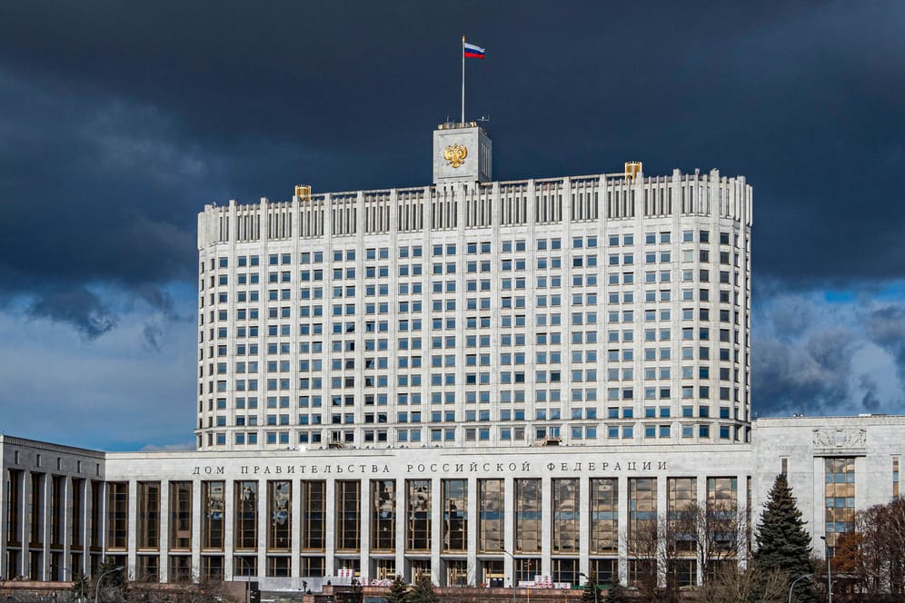Das Regierungsgebäude der Russischen Föderation: Die betroffenen Staaten müssten ein Verrechnungskonto bei einer russischen Bank einrichten.