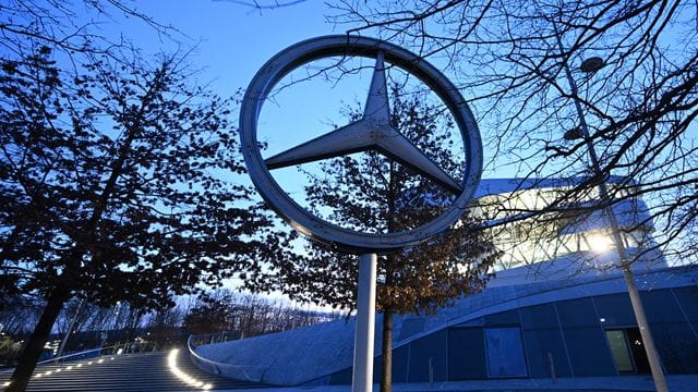 Mercedes-Benz Mercedes-Benz