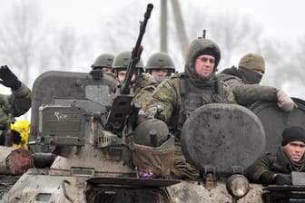 Russische Soldaten: Experten sehen eine mögliche Eskalation der Kämpfe.