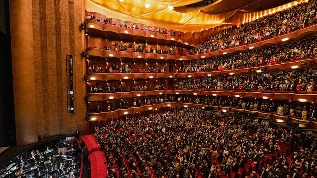 In der Metropolitan Opera ist für nächste Woche ein rund einstündiges "Konzert für die Ukraine" geplant.