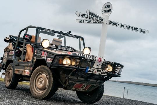 Zweckmäßiges Gerät: Für eine rustikale Rallye erweist sich der VW Iltis Dank seiner Geländegängigkeit als Glücksgriff.