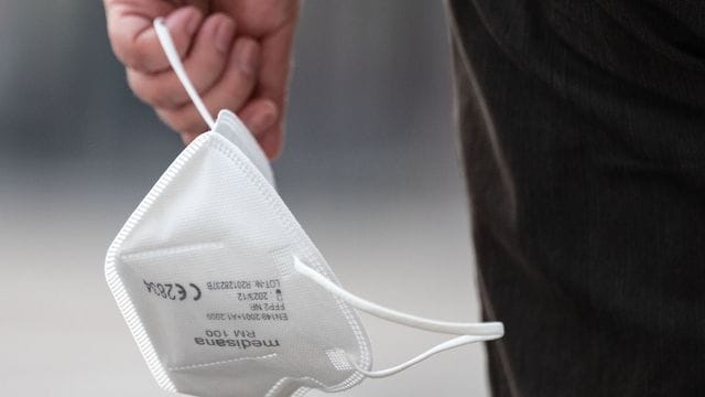 "Beim Tragen von Masken darf es keine faulen Kompromisse geben.