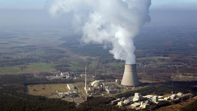 Als letzter Meiler abgeschaltet wird unter anderem spätestens am 31. Als letzter Meiler abgeschaltet wird unter anderem spätestens am 31.