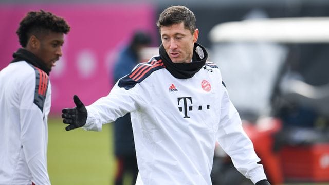 Hat seine Zusammenarbeit mit Huawei beendet: Bayern-Stürmer Robert Lewandowski. Hat seine Zusammenarbeit mit Huawei beendet: Bayern-Stürmer Robert Lewandowski.