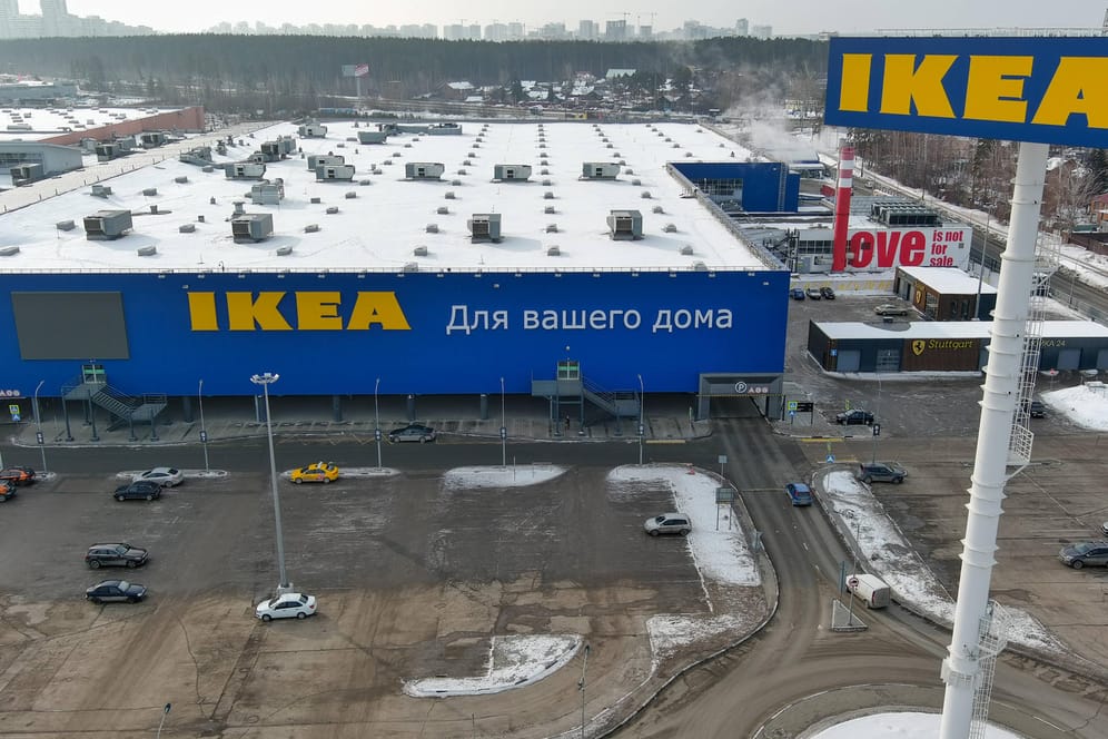 Ikea-Filiale im russischen Jekaterinburg (Archivbild): Viele westliche Firmen, darunter auch die schwedische Möbelhauskette, haben ihr Russland-Geschäft beendet.