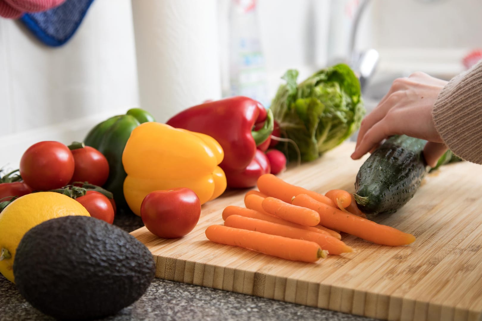 Ohne Gemüse geht's nicht: Zur Paleo-Diät gehört viel Frisches.