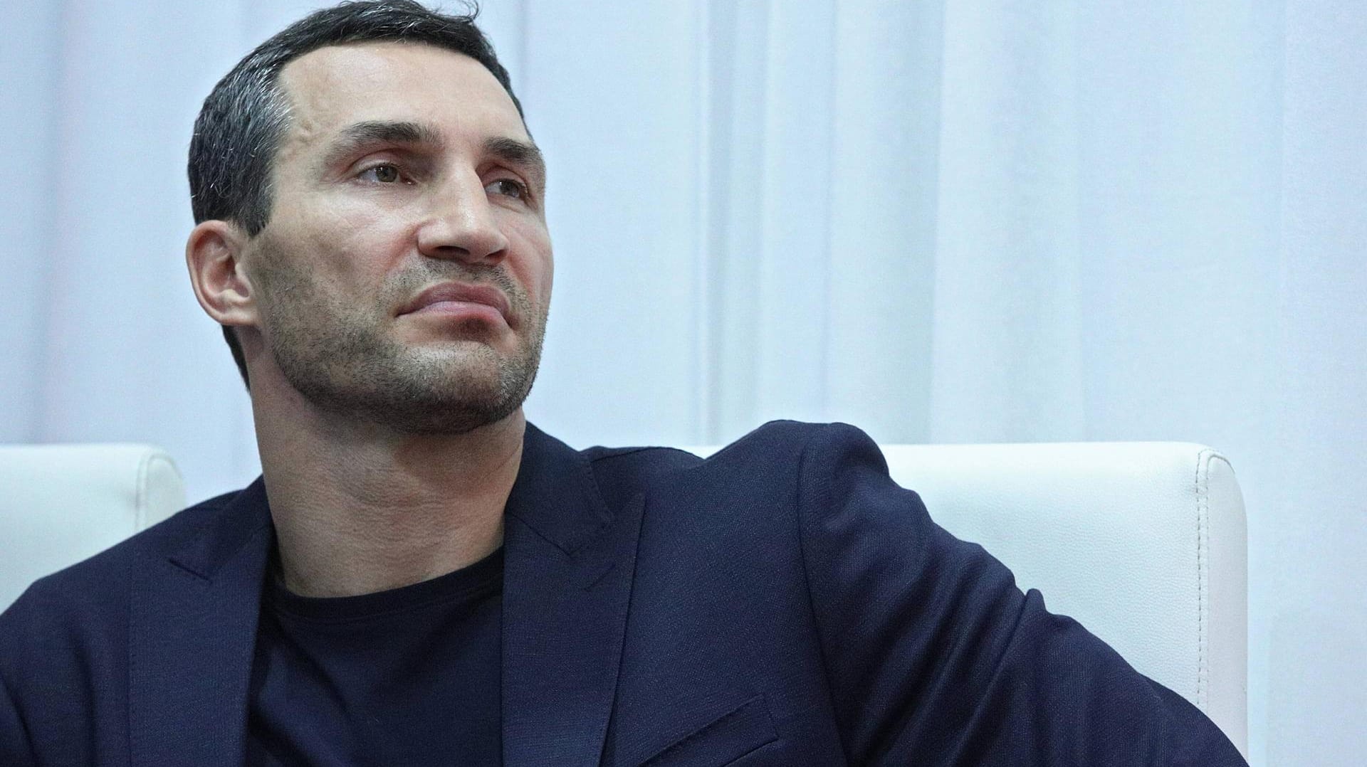 Wladimir Klitschko: Die Box-Legende befindet sich noch immer in der Ukraine, kämpft mit Bruder Vitali für den Frieden in seinem Heimatland. Wladimir Klitschko: Die Box-Legende befindet sich noch immer in der Ukraine, kämpft mit Bruder Vitali für den Frieden in seinem Heimatland.