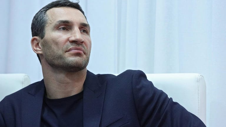 Wladimir Klitschko: Die Box-Legende befindet sich noch immer in der Ukraine, kämpft mit Bruder Vitali für den Frieden in seinem Heimatland.