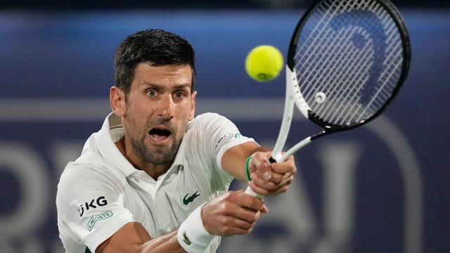 Sein einziges Turnier in diesem Jahr hat Novak Djokovic bislang in Dubai gespielt. Sein einziges Turnier in diesem Jahr hat Novak Djokovic bislang in Dubai gespielt.
