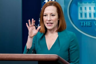 Jen Psaki, die Pressesprecherin des Weißen Hauses, äußerte sich nach Vorwürfen Russlands, denen zufolge die Ukraine nukleare oder biologische Waffen entwickeln soll.