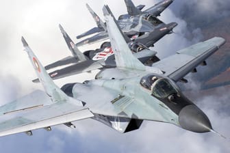 Irgendwie in die Ukraine: MiG-29-Kampfjets aus Polen und Bulgarien