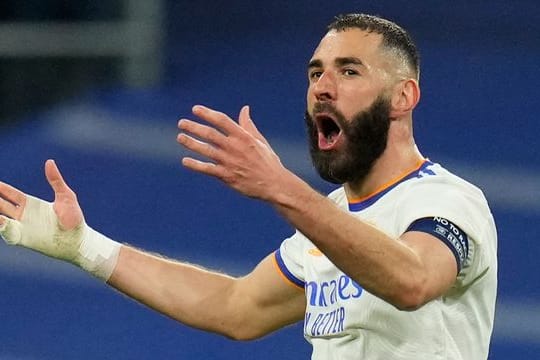 Karim Benzema von Real Madrid feiert seinen Treffer.