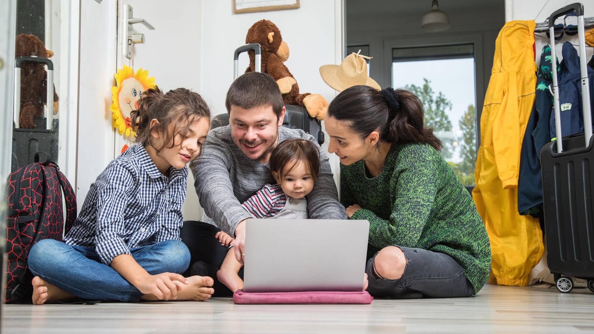 Faustregel für Familien: Am besten früh buchen und dabei auf Flex-Tarif und Kinderfestpreise achten.