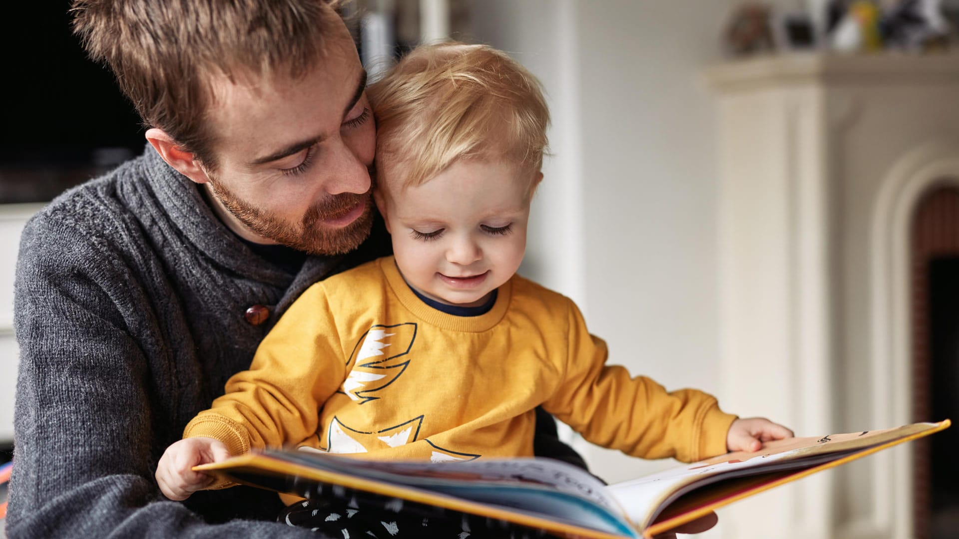 Kinderbuch: In vielen Kinderbüchern sind die Hauptfiguren weiß. Gerade in traditionellen Erzählungen werden Jungen als mutig dargestellt, Mädchen als schwach.