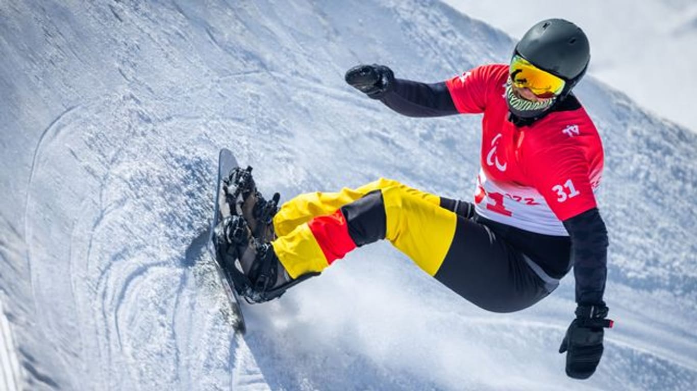 Snowboarder Christian Schmiedt freut sich auf die Paralympics.