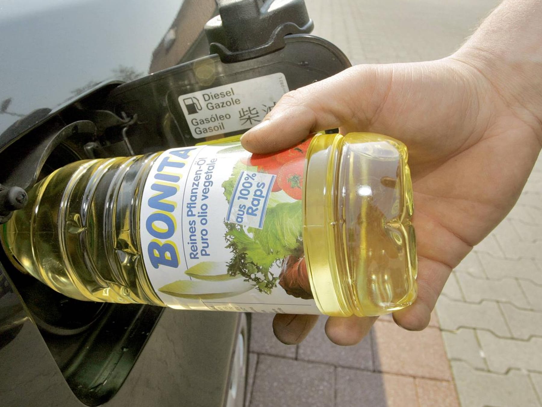 Kann man Autos auch mit Pflanzenöl volltanken?