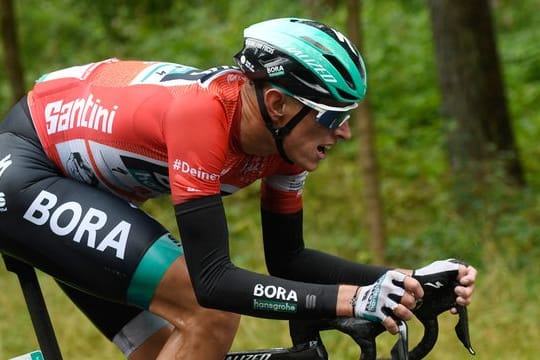 Nils Politt aus Deutschland vom Team Bora-Hansgrohe brach die fünfte Etappe auf der Fernfahrt Paris-Nizza vorzeitig ab.