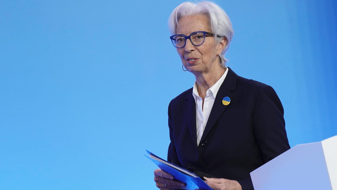 Christine Lagarde: Der EZB-Rat bezeichnete Putins Angriff auf die Ukraine als "Wendepunkt für Europa".