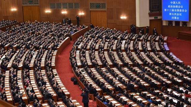 Knapp 3000 Delegierte nehmen an dem Volkskongress teil.