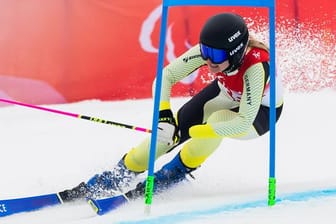 Skirennfahrerin Andrea Rothfuss holte im Riesenslalom der stehenden Klasse überraschend Bronze.