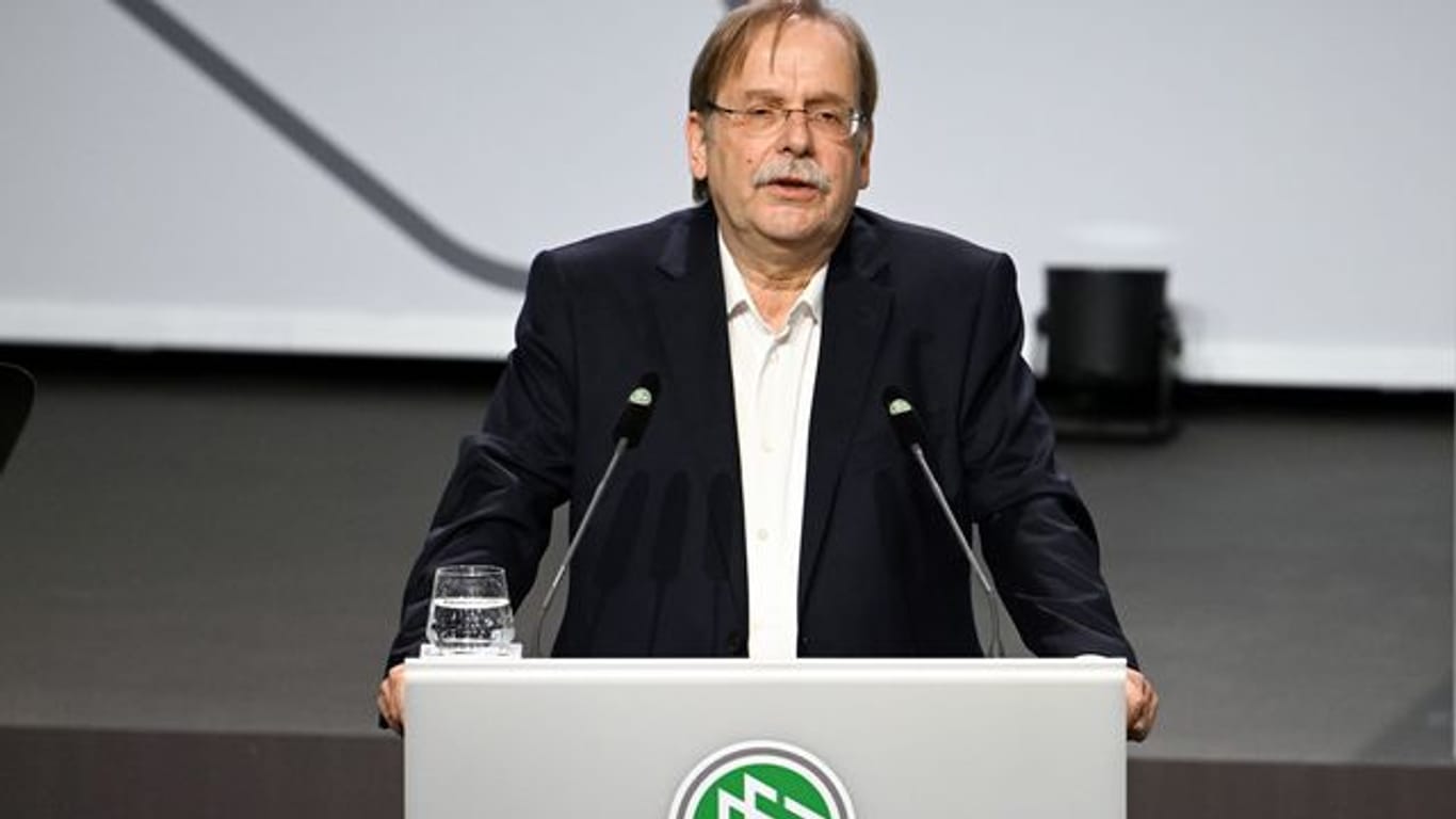 DFB-Vizepräsident Rainer Koch weist die Kritik am DFBV zurück.