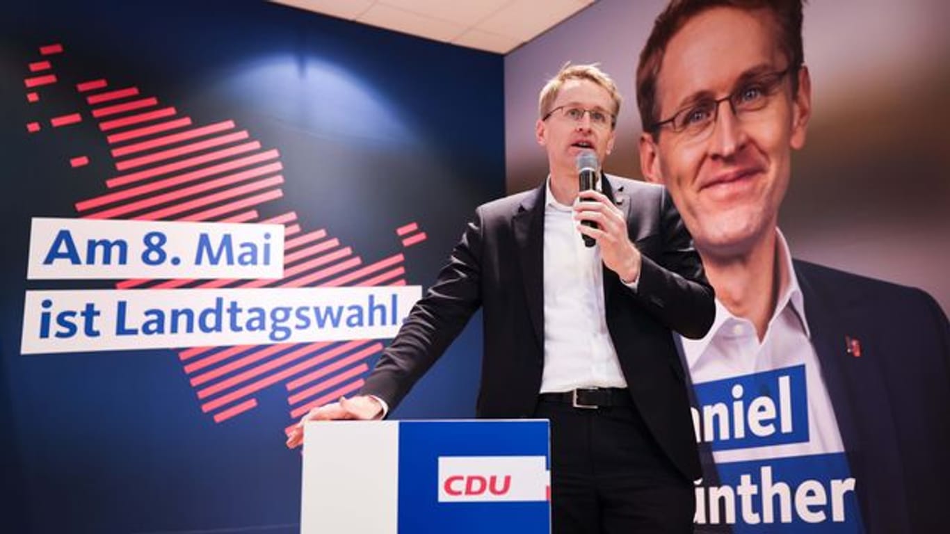 Günther eröffnet Wahlkampf-Showroom