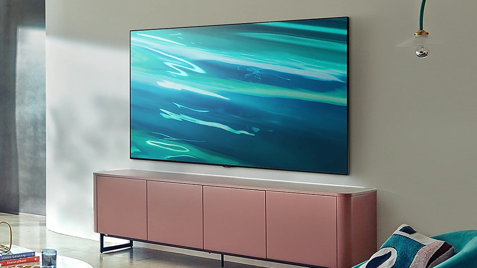 Der 50-Zoll-Fernseher von Samsung punktet mit einem starken Bild und Testurteil "gut".