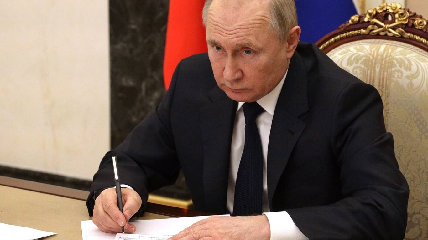 Der Kriegstreiber: "Am Ende wird es Putin gehen wie den Amerikanern im Irak und wie den Amerikanern und den Sowjets in Afghanistan."