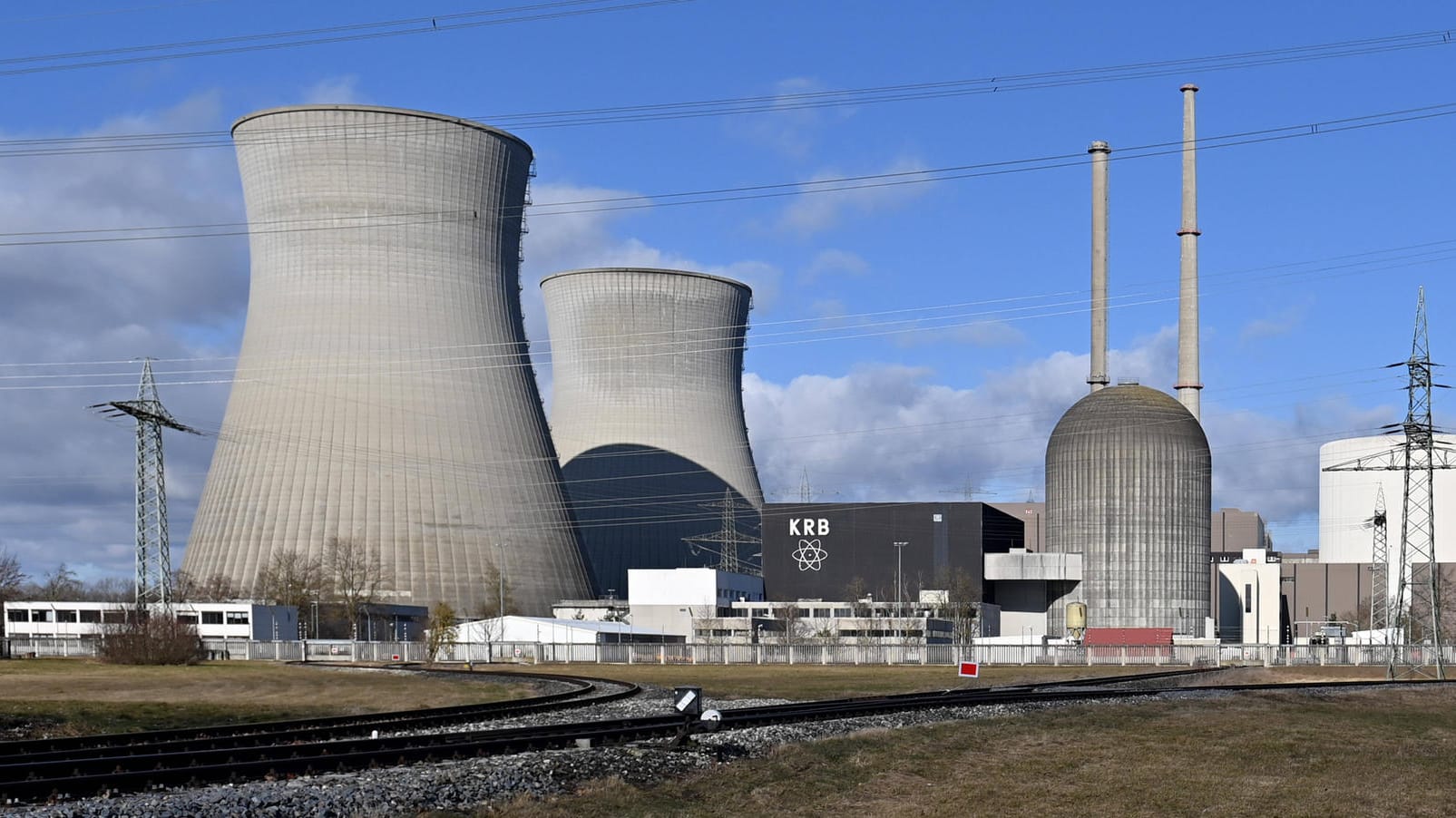 Das AKW Gundremmingen ist abgeschaltet: Drei Kernkraftwerke laufen aber noch in Deutschland. Das AKW Gundremmingen ist abgeschaltet: Drei Kernkraftwerke laufen aber noch in Deutschland.