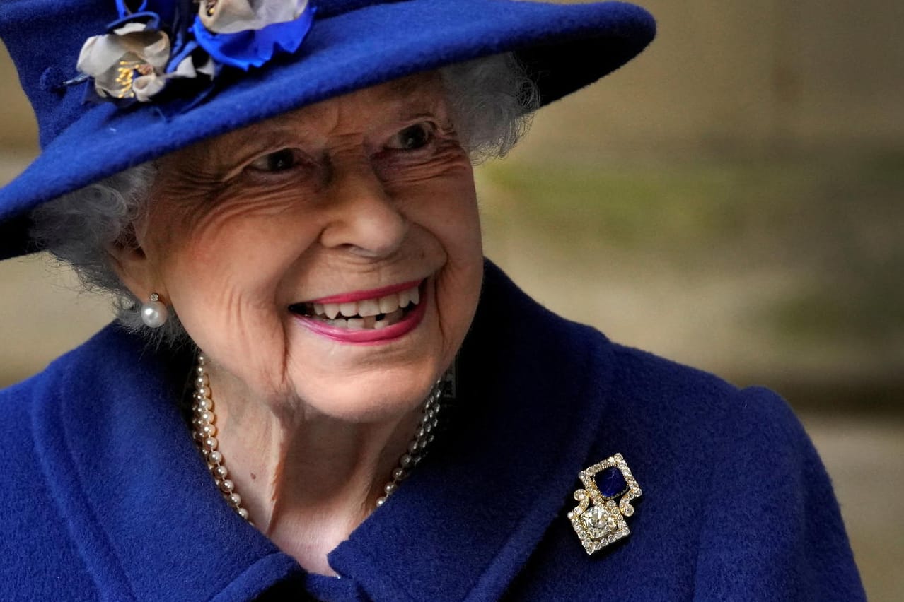 Queen Elizabeth II.: Anders als geplant wird sie doch nicht an einem Gottesdienst am nächsten Montag teilnehmen.