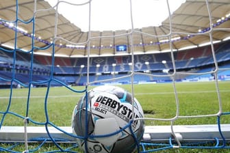 Der HSV hat Aue-Fans zu einem kostenlosen Museumsbesuch und einer Stadionführung eingeladen.