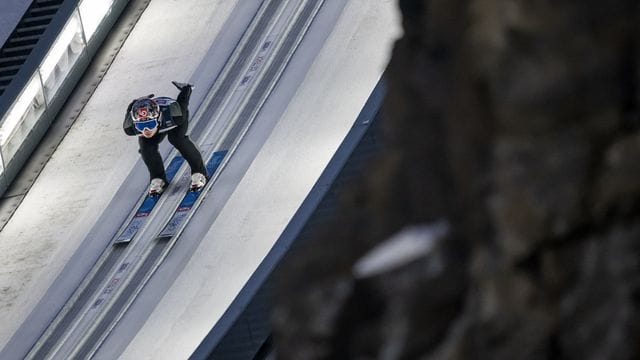 Der Norweger Marius Lindvik ist bei seiner Heim-WM Weltmeister geworden.