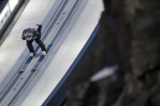 Der Norweger Marius Lindvik ist bei seiner Heim-WM Weltmeister geworden.