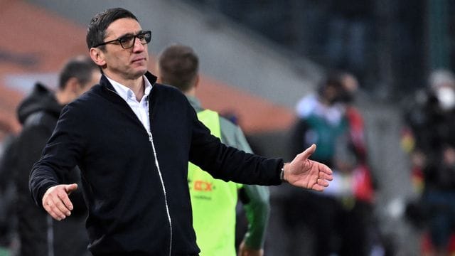 Herthas Trainer Tayfun Korkut droht das Aus.