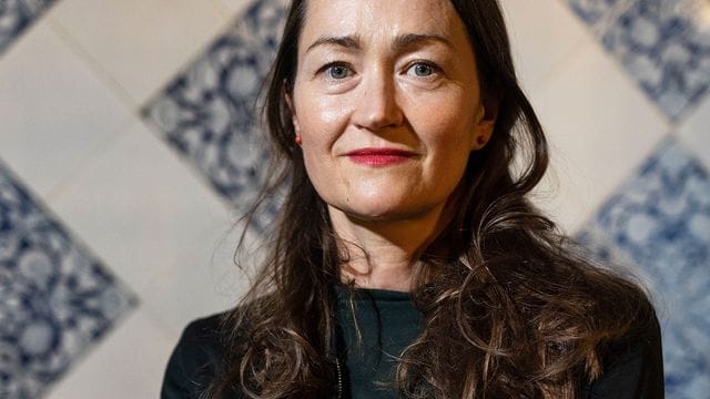 Katerina Poladjan hat ein russisches Sittengemälde entworfen.