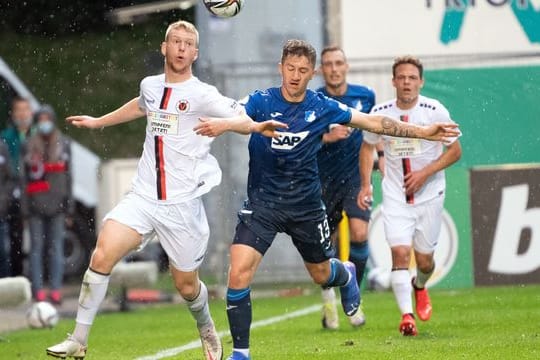 Spielt künftig in Paderborn: Kai Klefisch (l).