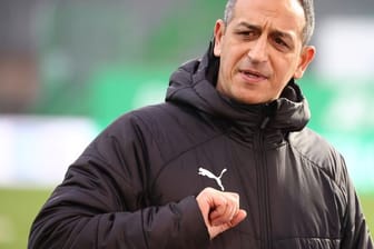 Der Fürther Sportdirektor Rachid Azzouzi plant mit Trainer Stefan Leitl für die neue Saison.