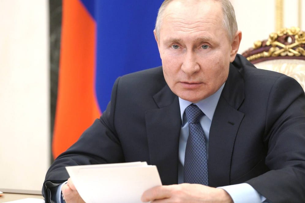 Wladimir Putin (Archivbild): Der Staatschef kann seine Schulden wohl nicht mehr begleichen.
