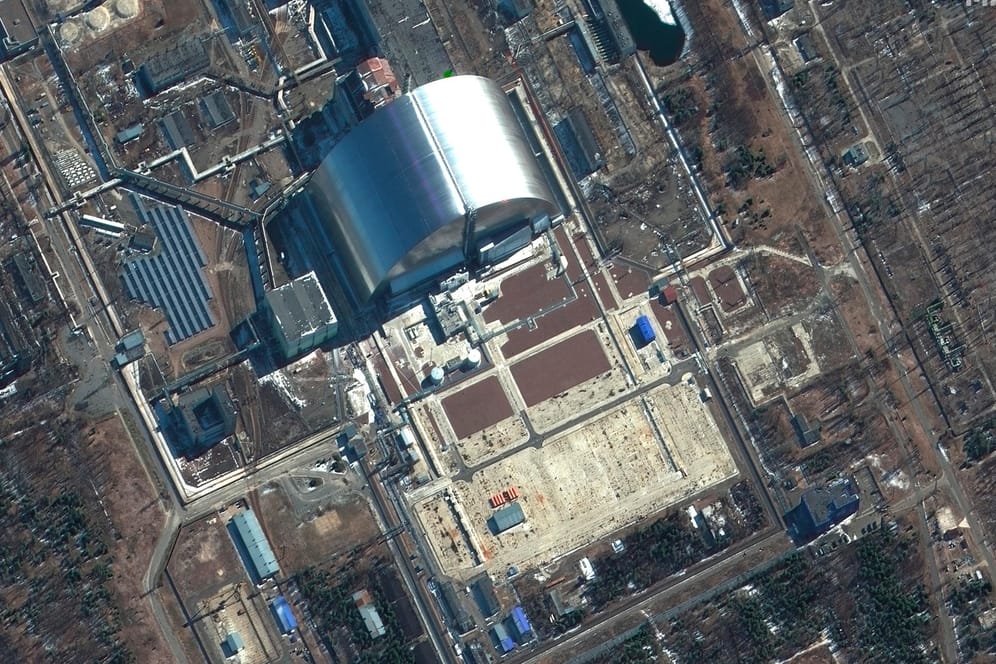 Satellitenbild zeigt Nahaufnahme der Nuklearanlagen von Tschernobyl: Die Atomruine ist erneut ohne Strom.