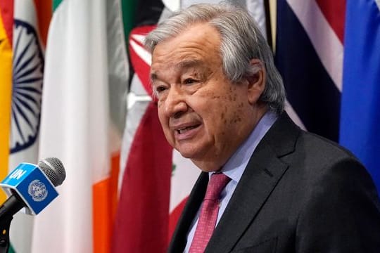 "Die Aussicht auf einen nuklearen Konflikt ist jetzt wieder im Bereich des Möglichen": UN-Generalsekretär António Guterres.