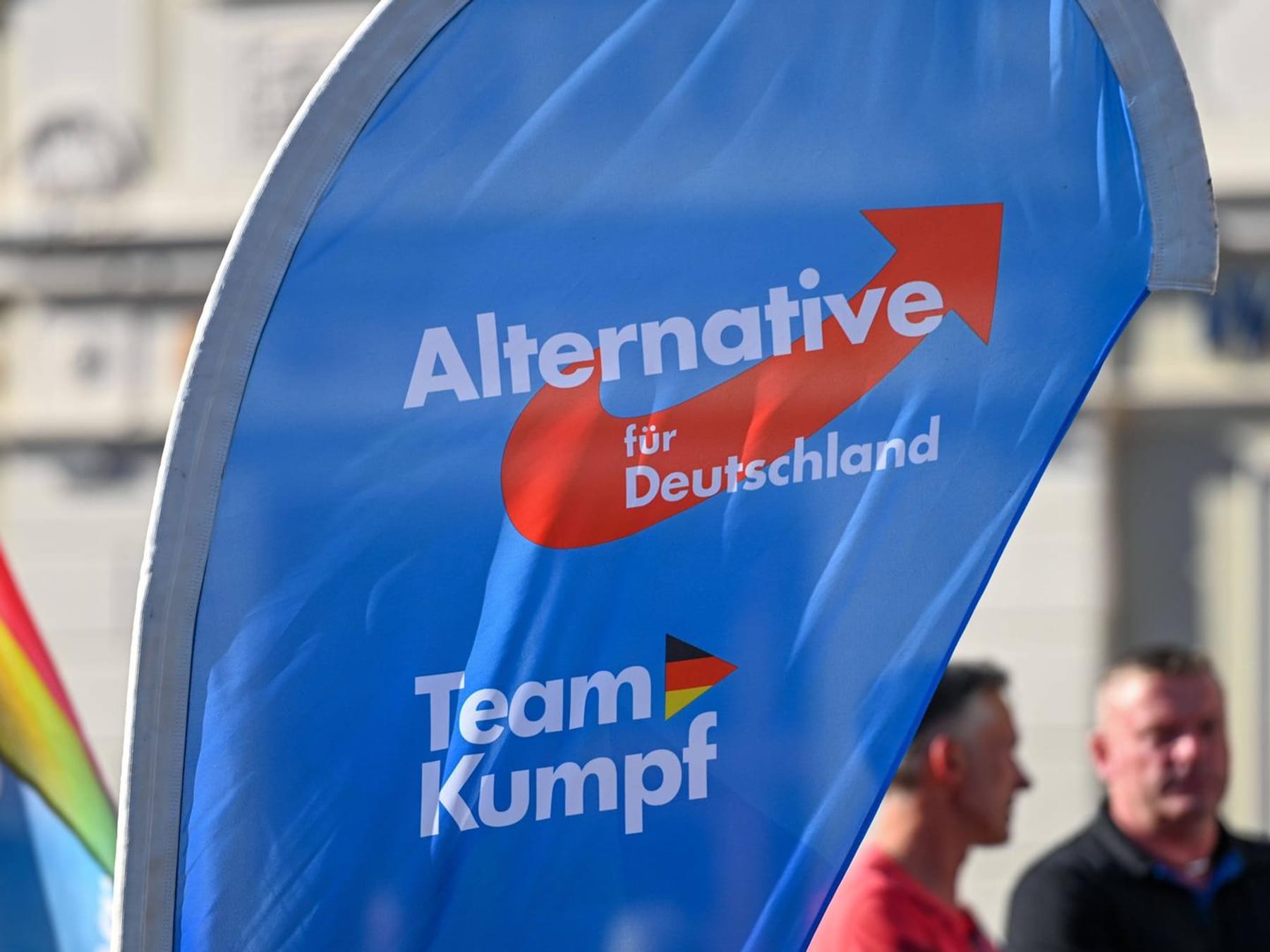 Bautzen: Mann schlägt AfD-Bundestagsabgeordneten nieder