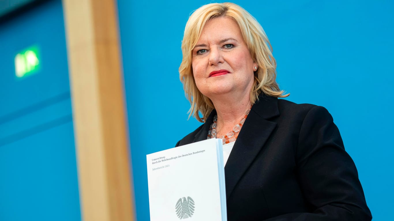 Eva Högl (SPD), Wehrbeauftragte des Bundestages: Die Wehrbeauftragte schreibt, sie sei "bestürzt" von den Berichten der Soldaten.