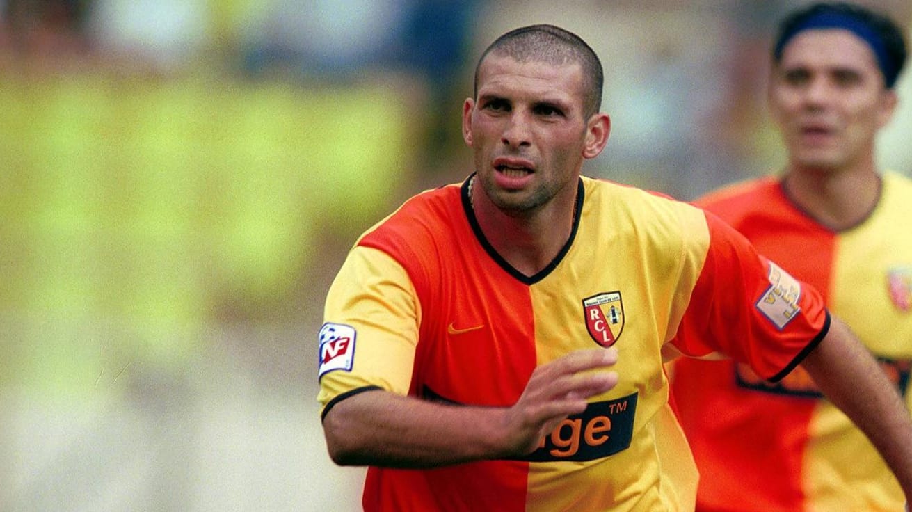 Bruno Rodriguez (Archivbild von 2001): Der frühere Fußballprofi muss sich sein Bein amputieren lassen. Bruno Rodriguez (Archivbild von 2001): Der frühere Fußballprofi muss sich sein Bein amputieren lassen.
