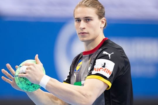 Juri Knorr ist von Bundestrainer Alfred Gislason für die anstehenden Länderspiele nachnominiert worden.