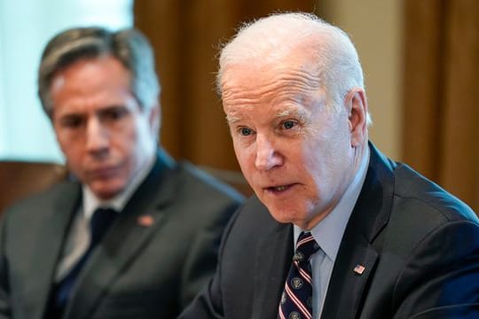 US-Präsident Joe Biden und Außenminister Antony Blinken (l) stehen auf der Liste.