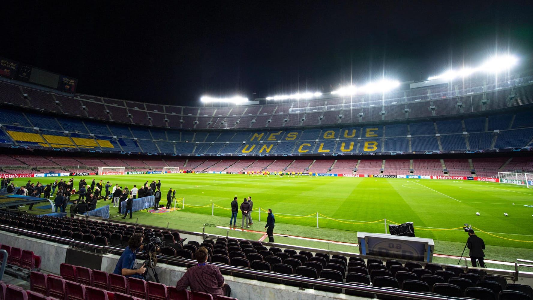 Das Camp Nou in Barcelona: Ab der kommenden Saison heißt es "Spotify Camp Nou". Das Camp Nou in Barcelona: Ab der kommenden Saison heißt es "Spotify Camp Nou".